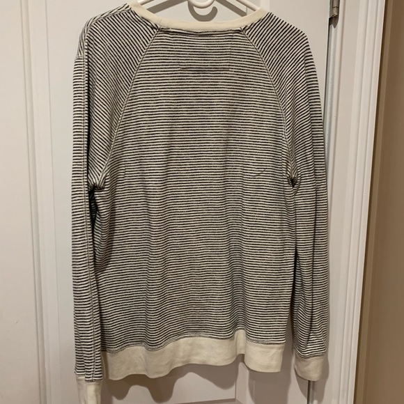 Banana Republic Long Sleeve Shirr - Picture 2 of 2